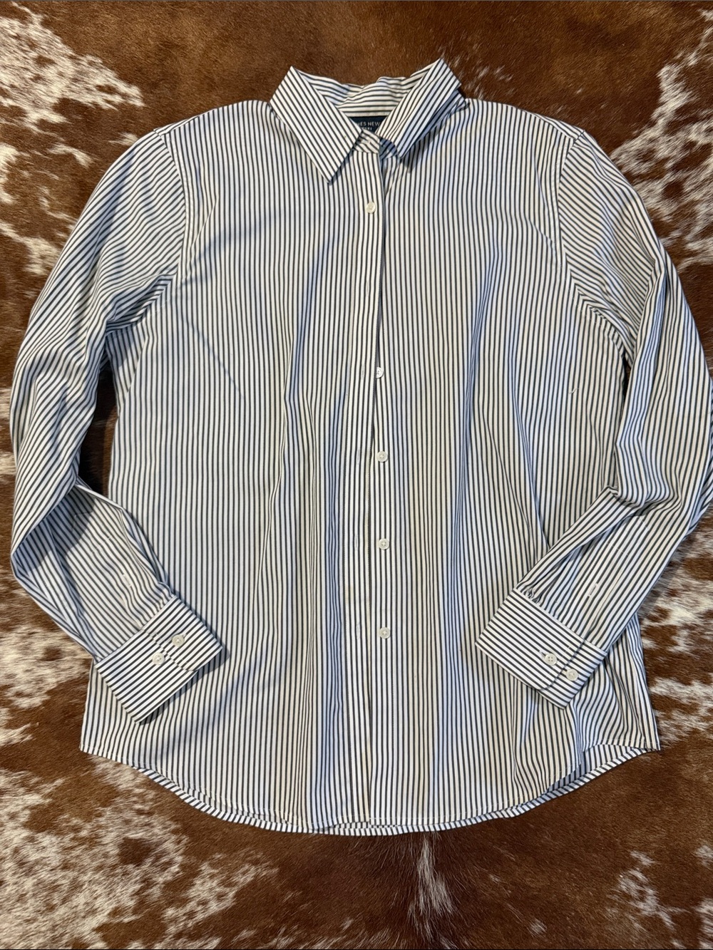 Jones New York Blue and White Striped Women's Button-Down Shirt